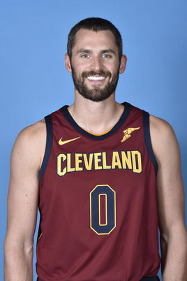 弗赖堡vs美因茨：金特尔、格里福首发，李在城、里斯出战