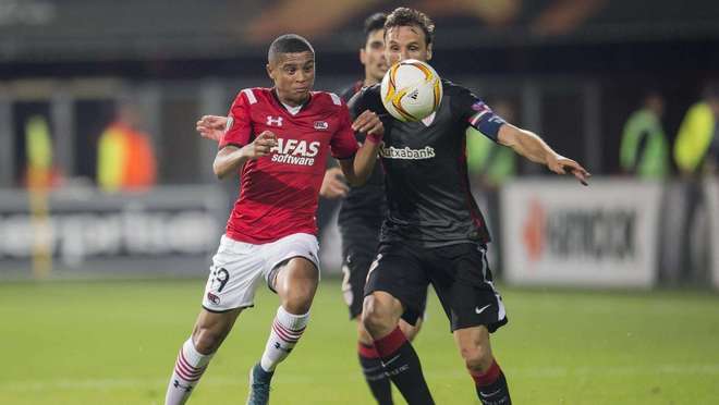 鲁尼：萨拉赫在摧毁自己在利物浦的传奇地位，做法完全错误