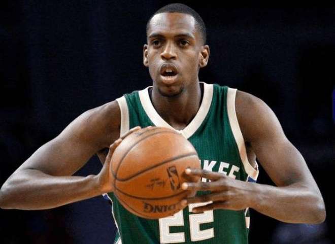 客场0-4惨败国米，科莫12场不败遭到终结